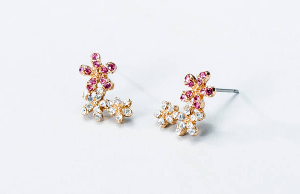 ジュエリーのモチーフとその意味-フラワー